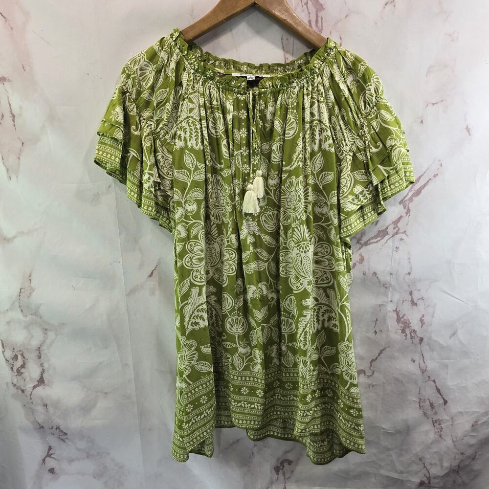 Rose + Olive Shirt Womens 1X White Green Blouse Floral Tassels